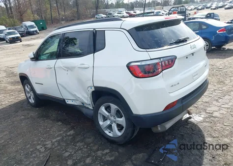2018 Jeep Compass Latitude 4X4 z USA, uszkodzony, nr VIN 3C4NJDBB4JT479004